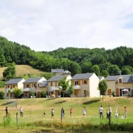 別荘 La Chtite Maison Du Bonheur *